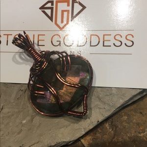 Rose cut purple labradorite pendant